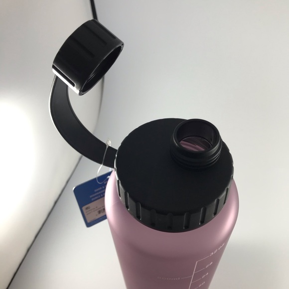 Adidas Originals purple sports water bottle 32oz - Picture 5 of 5